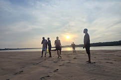 Parnasaala, Razole