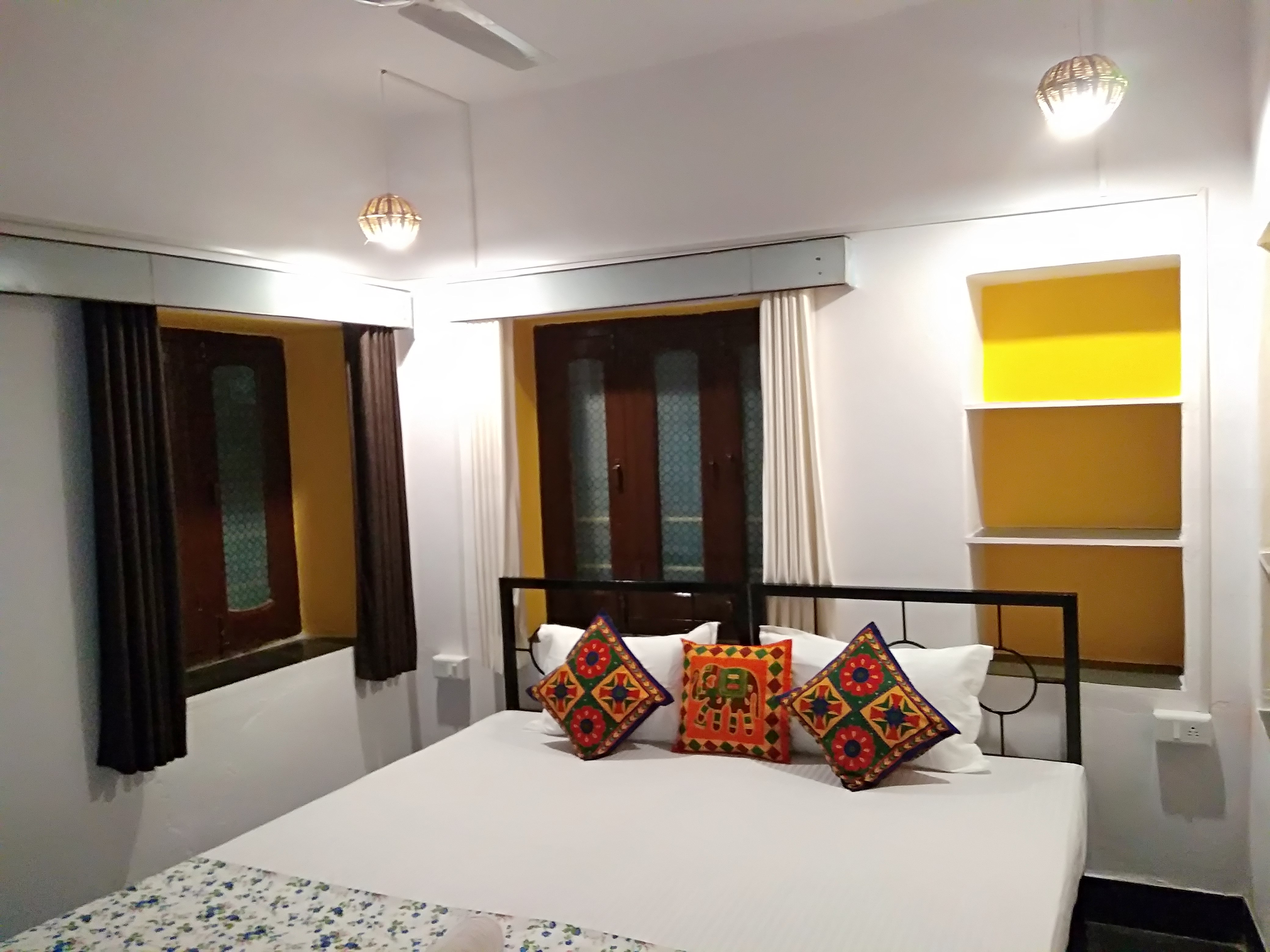 Advent Stay Guest House - Tap to explore photos