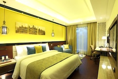 Trinetra Param Dlx, Delhi