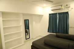 S1 Tulsi 2Bhk Flat T Nagar Shopping Area Chennai, Chennai