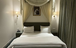 Pallazo Emerald 