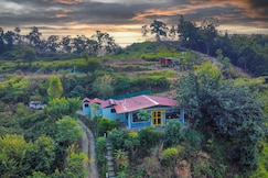 LaHermitage Resort, Lansdowne