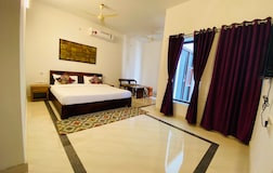 Super Deluxe Room