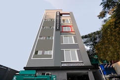Super Townhouse RCC Elite, Hyderabad