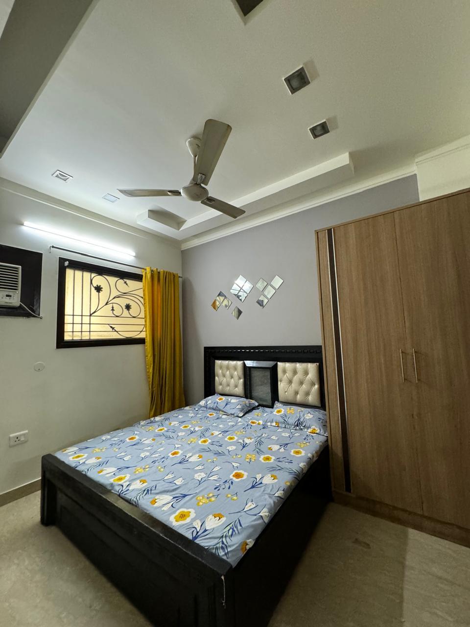 Family Friendly 4BHK Apartment - Tap to explore photos