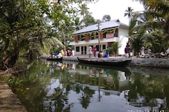 Royalmundropalace Homestay, Kollam