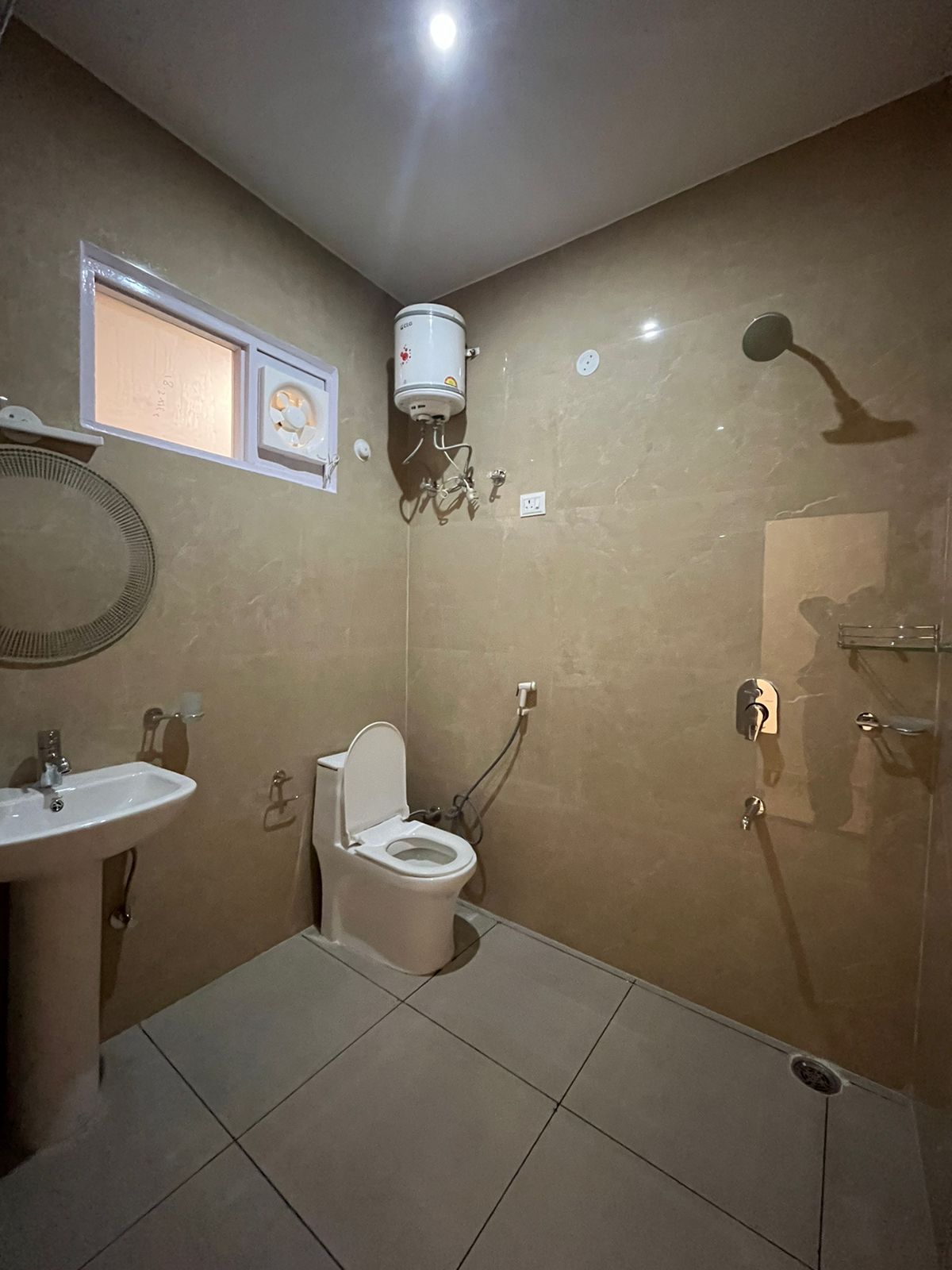 Silk Route Homestay - Tap to explore photos