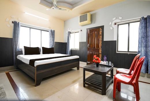 Hotel O Jannat