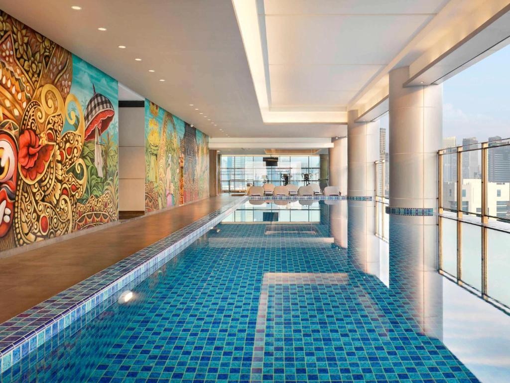 Mercure Jakarta Gatot Subroto - Tap to explore photos