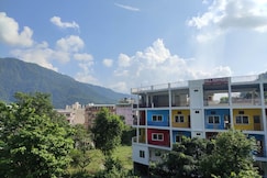 Hill Hoppers | Private Rooms & Dorms, Rishikesh