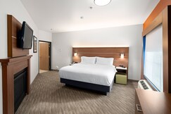 Holiday Inn Express & Suites COEUR D ALENE I-90 EXIT 11, Bonner