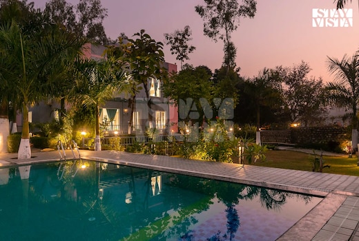 StayVista at Oak @ Corbett Calling