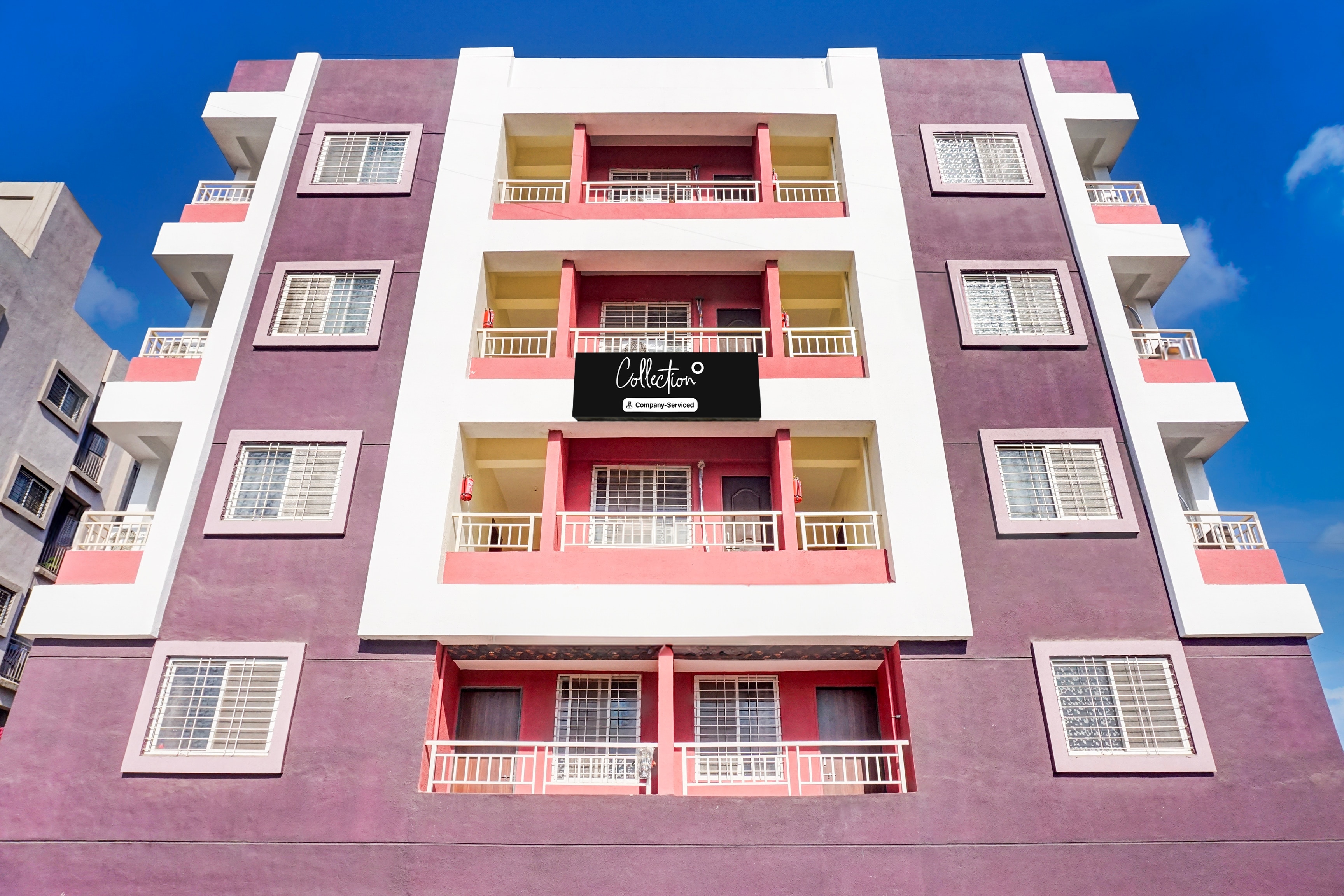 Super Collection O Uptown Hinjewadi - Tap to explore photos