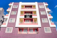 Collection O Uptown Hinjewadi, Pune