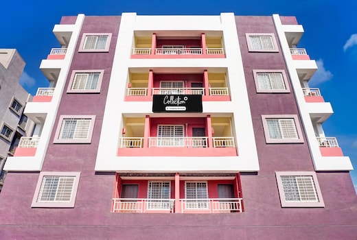 Super Collection O Uptown Hinjewadi