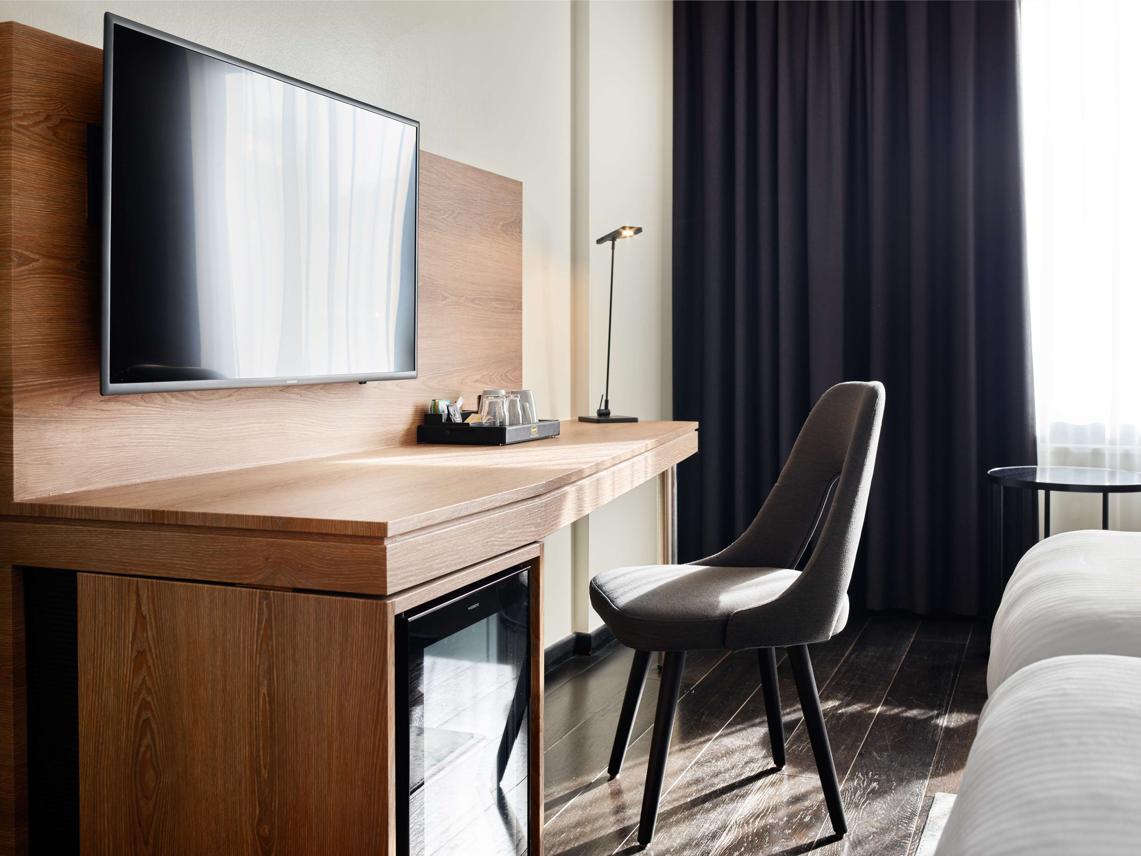 Park Inn by Radisson Luxembourg City - Tap to explore photos