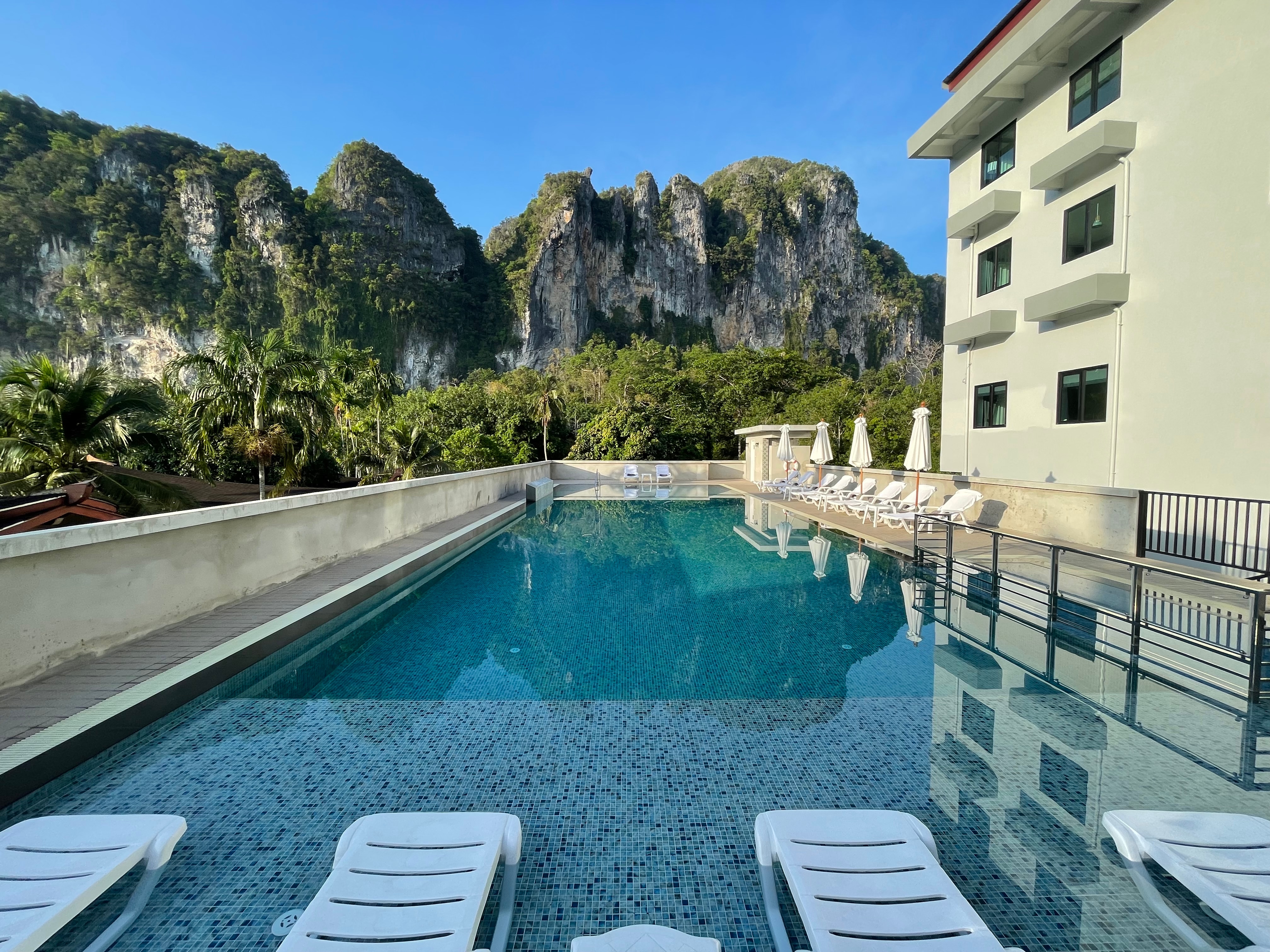 Keereen Resort  Ao Nang Krabi - Tap to explore photos