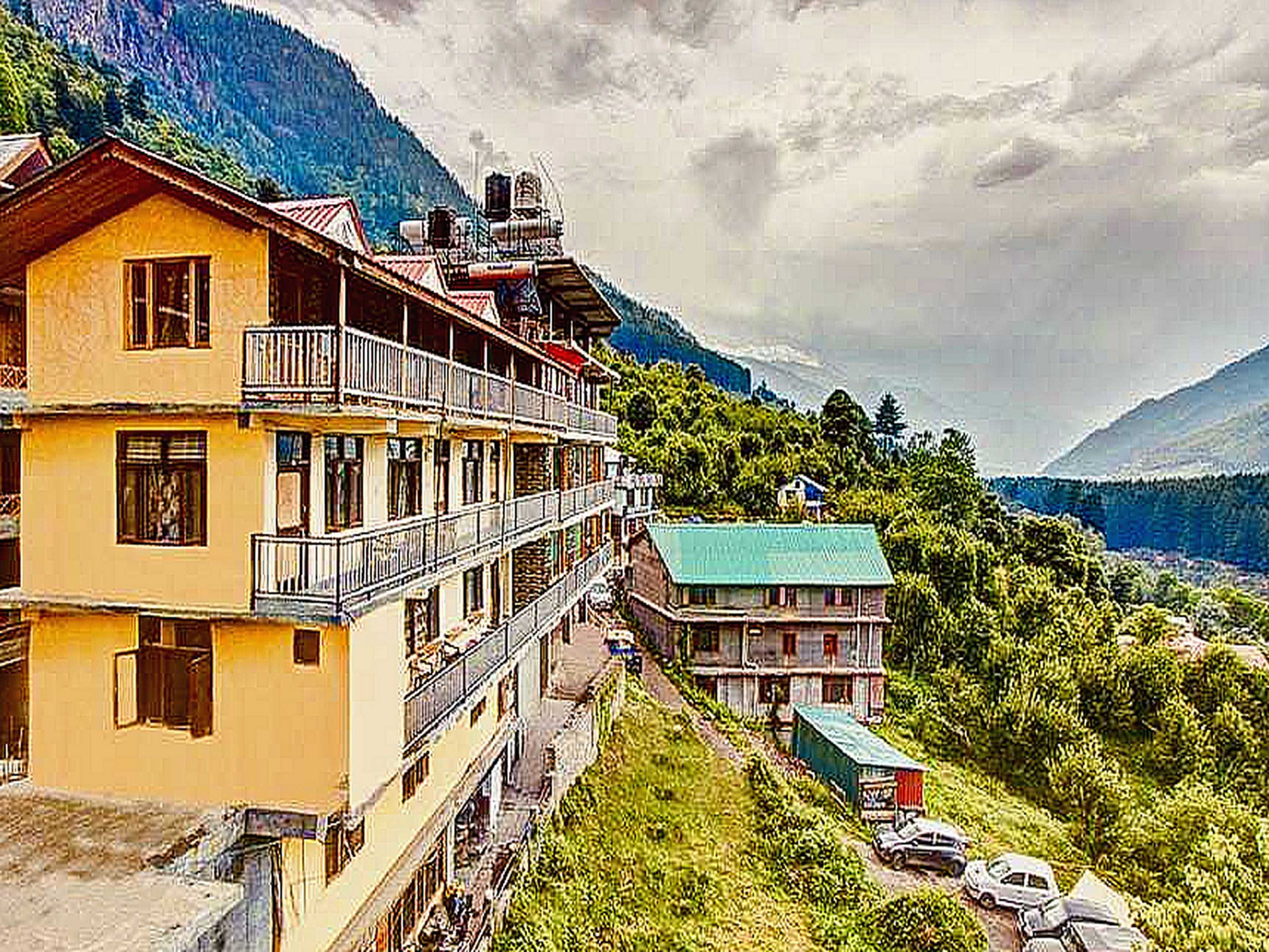 Hotel O Mahadev Cottage - Tap to explore photos