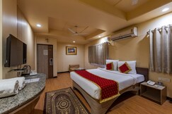 Hotel Surya International, Solapur