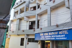 Shri Beni Madhav Hotel, Prayagraj