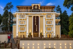 Hotel Crystal Palace - Near Mall Road with Free Parking On-site, Mussoorie, KALSI