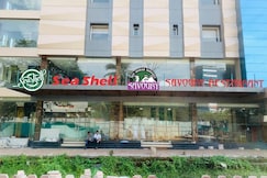 Savoury Seashell Restaurant & Residency, Calicut (Kozhikode)