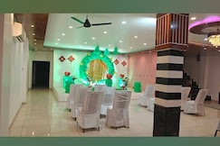 SATYAM PRAKASH RESTAURANT, Naugarh