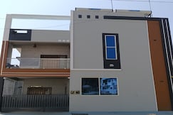 Urban Heaven Service Apartment, Chikmagalur