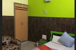 Hotel Shanti palace, Muzaffarnagar