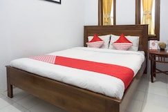 OYO 801 Hansa Homestay, Pacitan