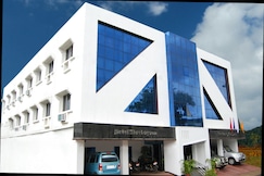 blue lagoon, Balangir