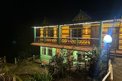 Paradise Homestay Suryaasthaal Retreat, Phadamchen