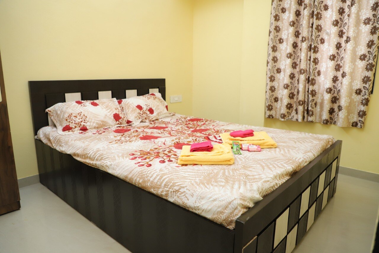 SAMRUDDHI HOLIDAY HOME - Tap to explore photos