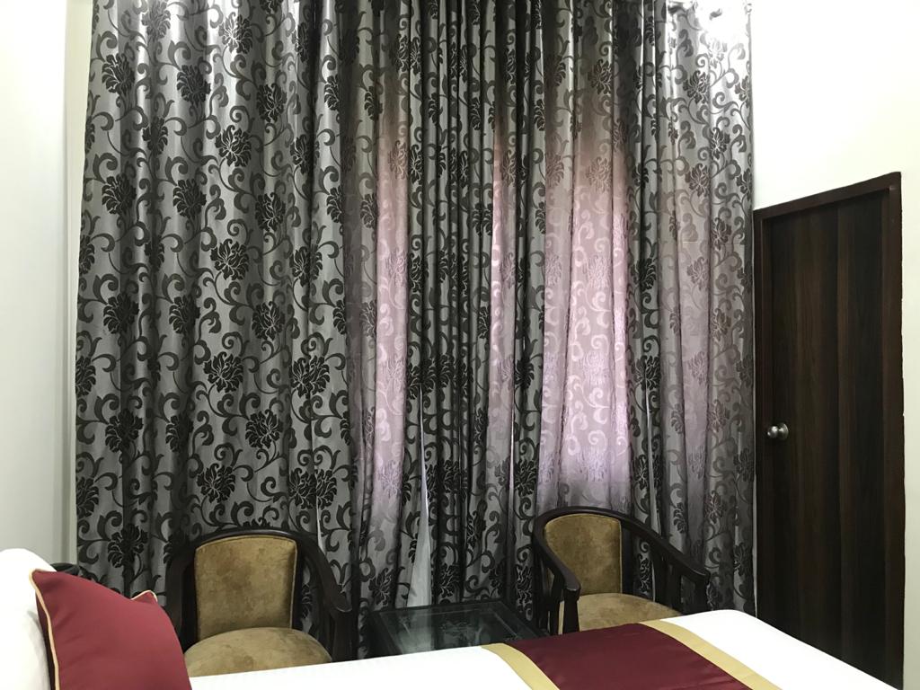 Hotel Skyee Residency Near PGI - Tap to explore photos