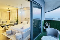 Hidden Heaven (Premium Stay), Noida