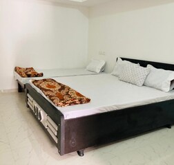 Narmada Homestay