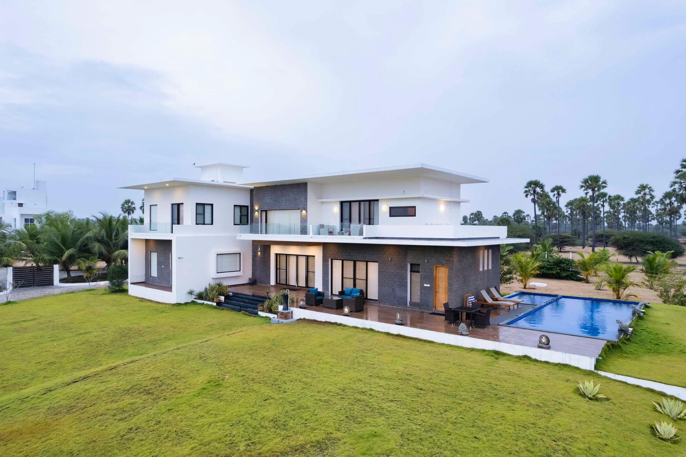 Salt by LuxUnlock Private Villas, Sayalgudi