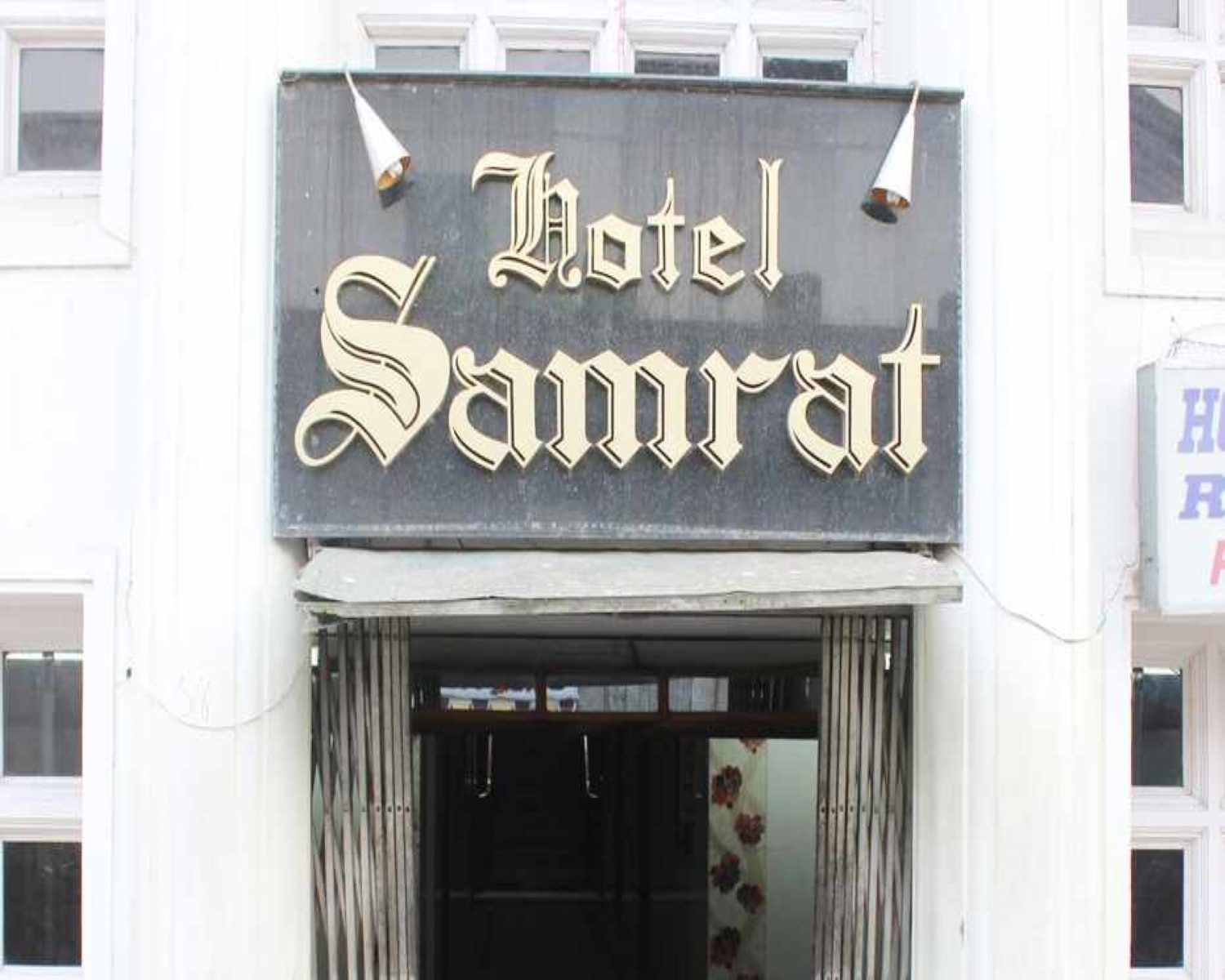 Hotel Samrat - Tap to explore photos