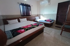 Kesari Nandan lodge & restaurant, Dongargarh