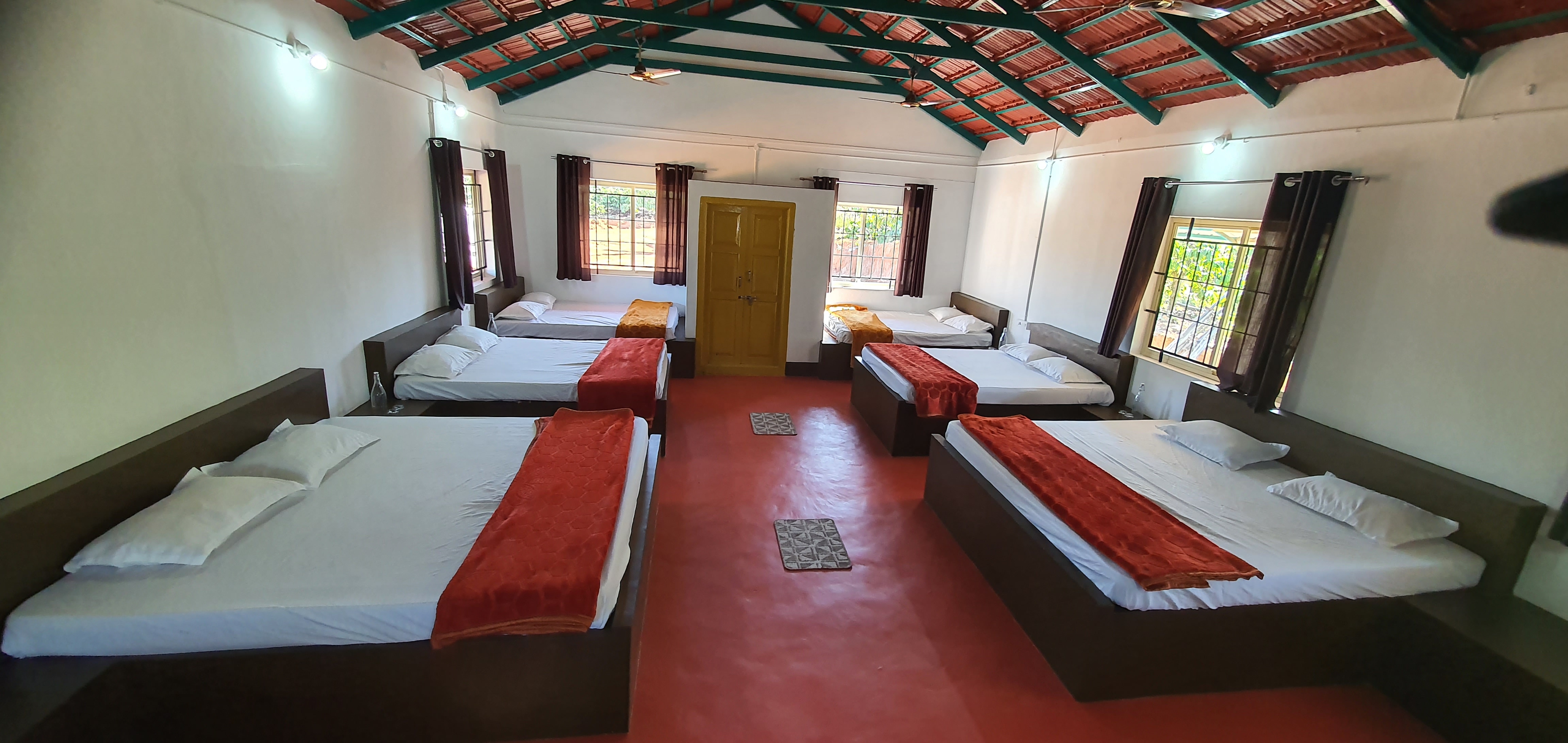Vadhavi Dorm stay - Tap to explore photos