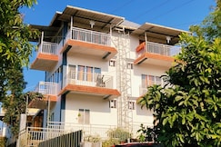 Dam valley home stay resort, Valparai