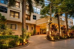 Hotel Amruta Garden, Shirwal