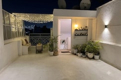 Pearl Cabin | 1BHK on a Terrace, Delhi