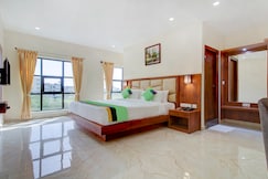 Treebo The Meridian, 10 Mins To Mahatma Gandhi Park, Chikmagalur