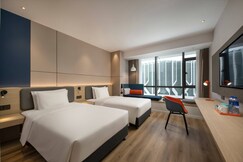 Holiday Inn Express CHONGQING CAIYUN LAKE, Chongqing