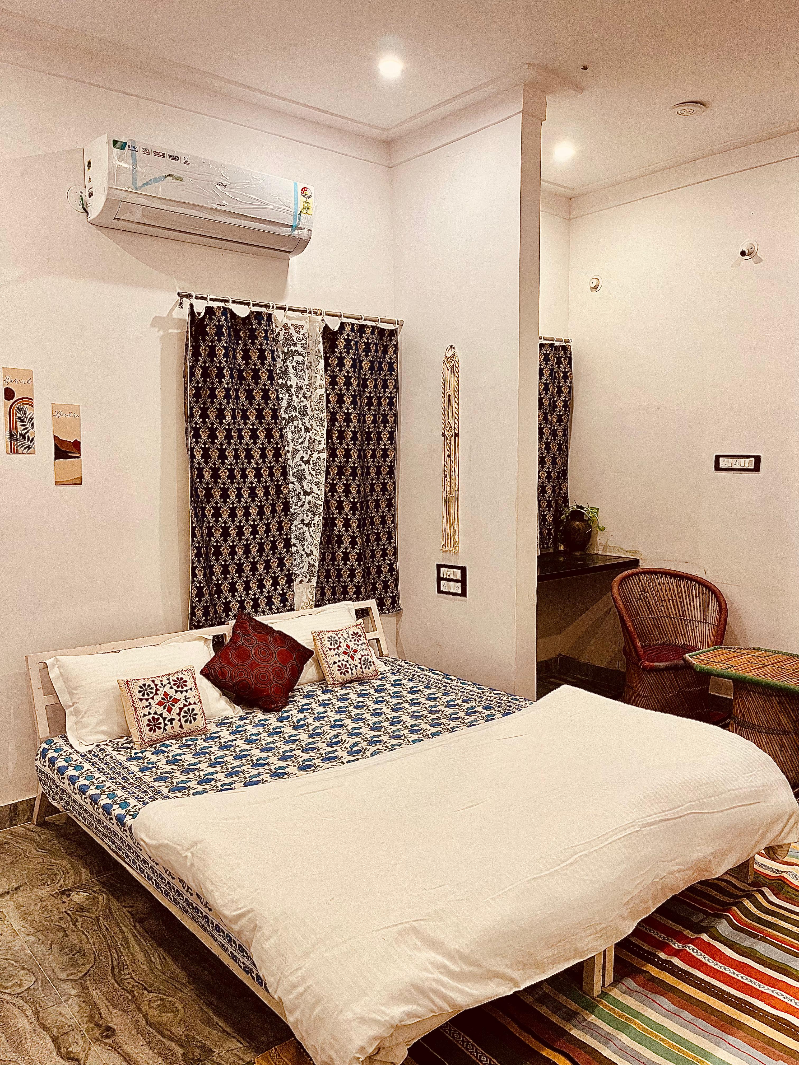 Bhanwar Villa Homestay - Tap to explore photos