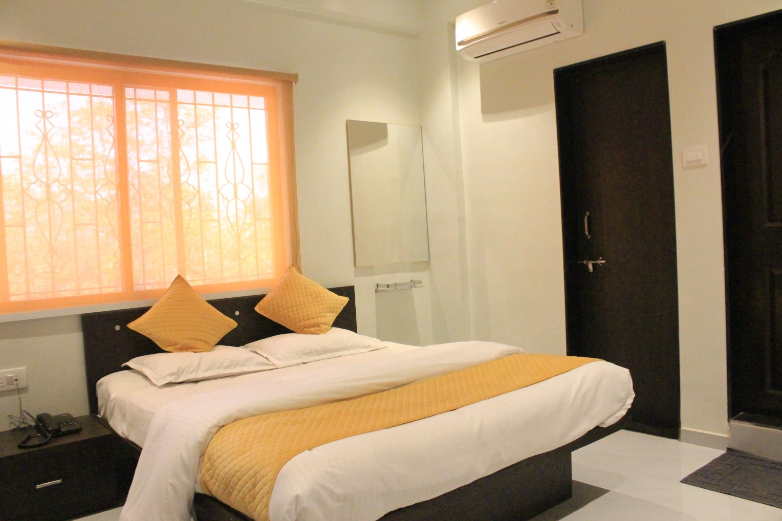 Hotel Pragati - Tap to explore photos
