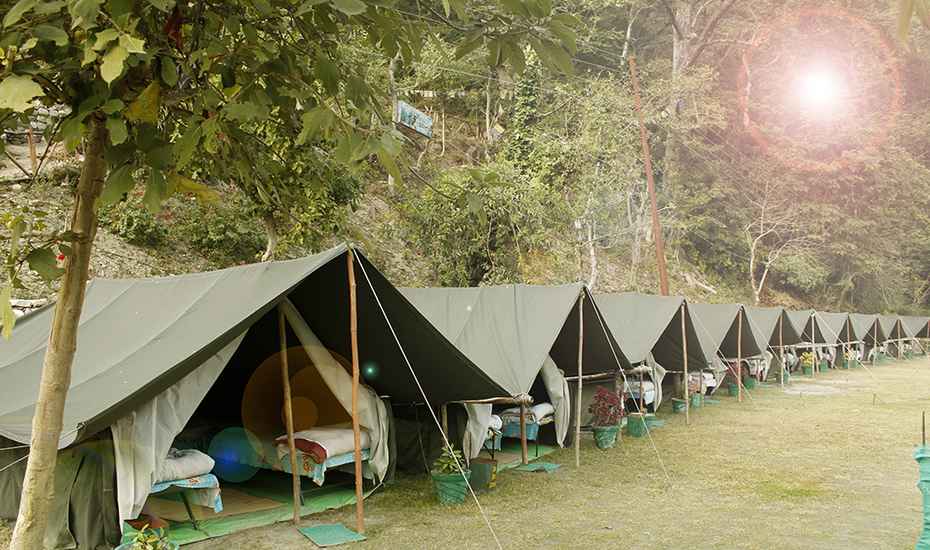 FYONI CAMP - Tap to explore photos