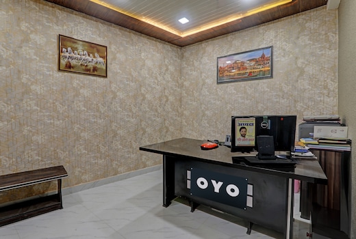 Hotel O Aanandwan Palace