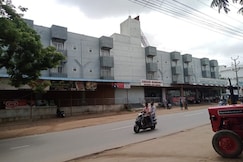 Chekuri Residency, Kurnool